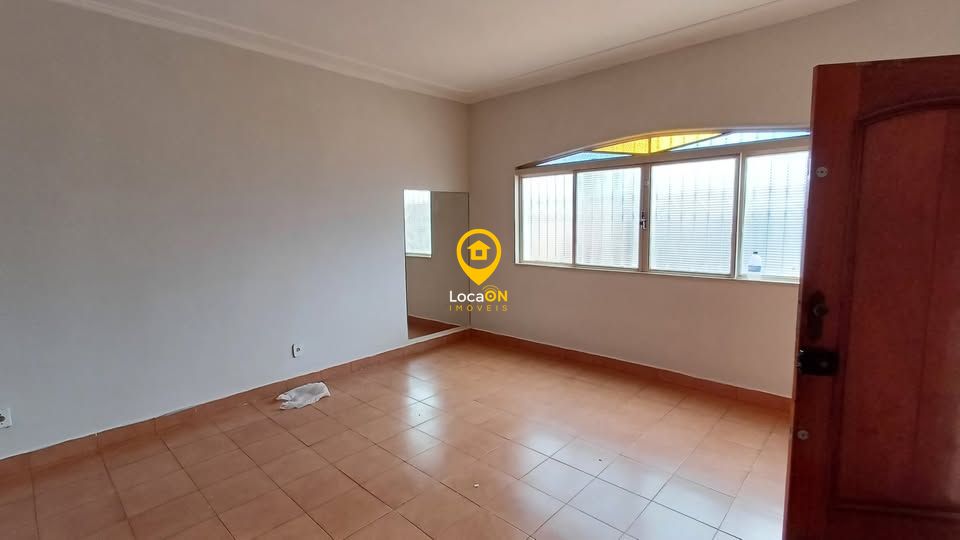 Casa, 4 quartos, 150 m² - Foto 3
