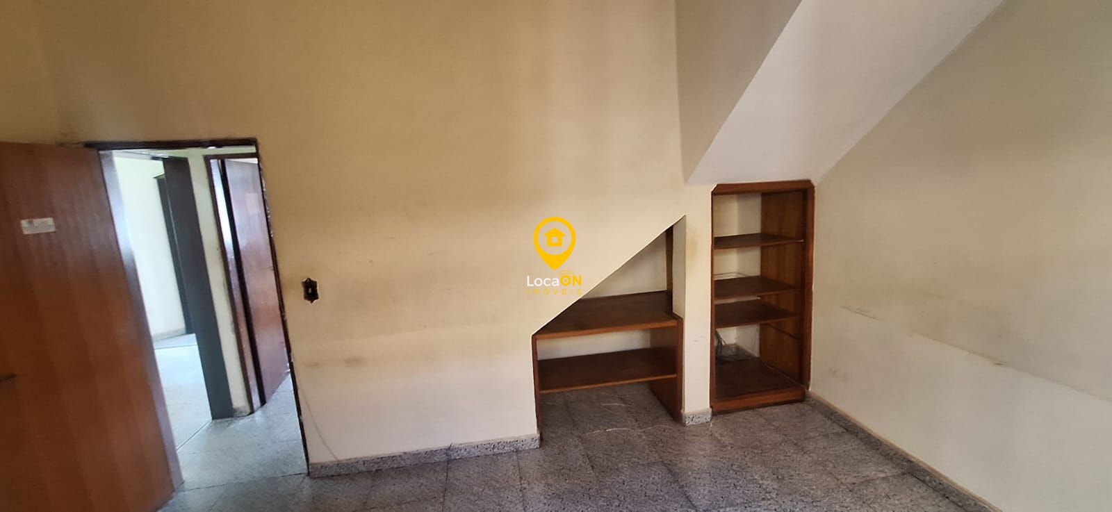 Casa para alugar com 2 quartos, 186m² - Foto 17