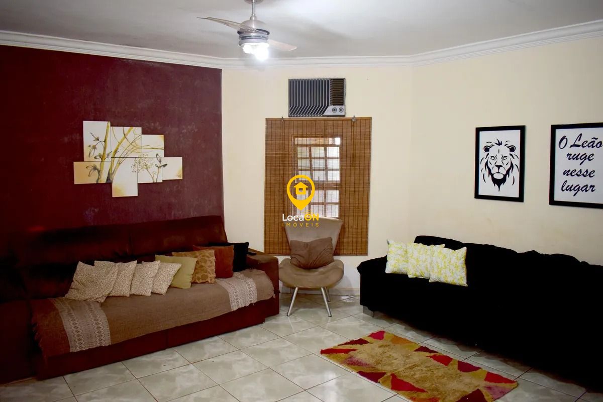 Casa, 3 quartos, 183 m² - Foto 1