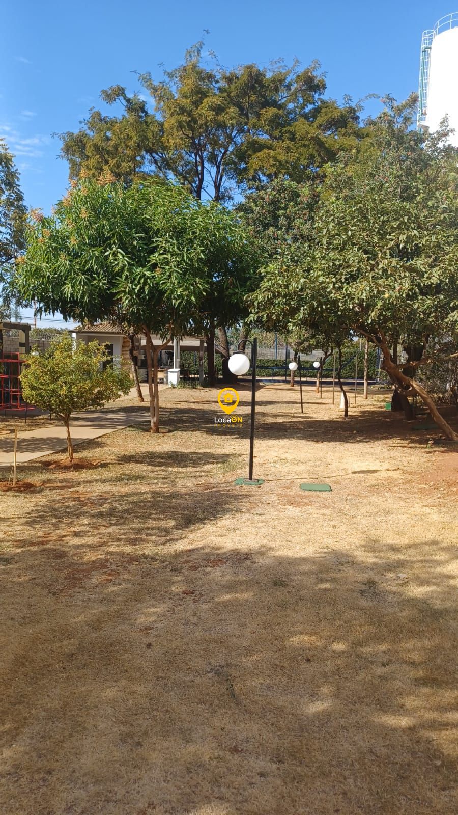 Aluga - apartamento no condominio renascer