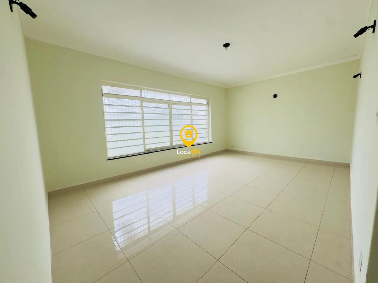 Casa, 3 quartos, 160 m² - Foto 1