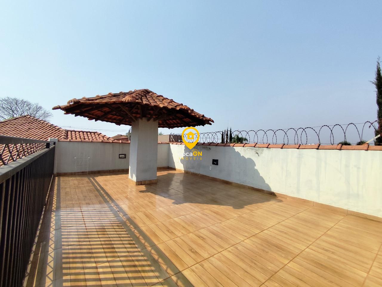 Casa para alugar com 3 quartos, 229m² - Foto 27