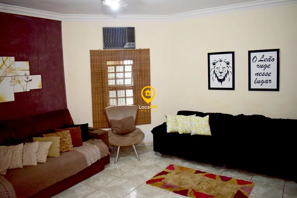 Casa, 3 quartos, 183 m² - Foto 4