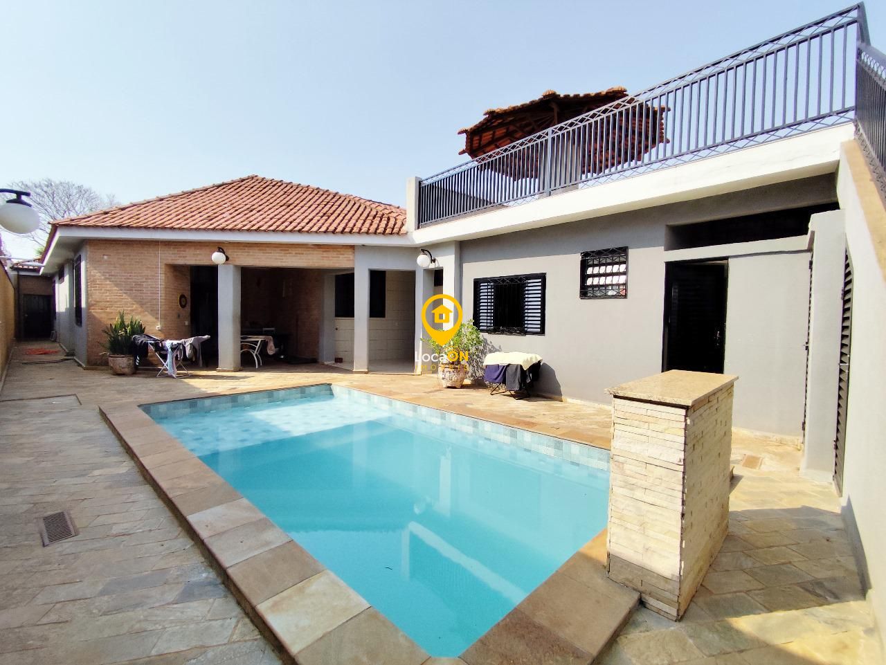 Casa para alugar com 3 quartos, 229m² - Foto 25