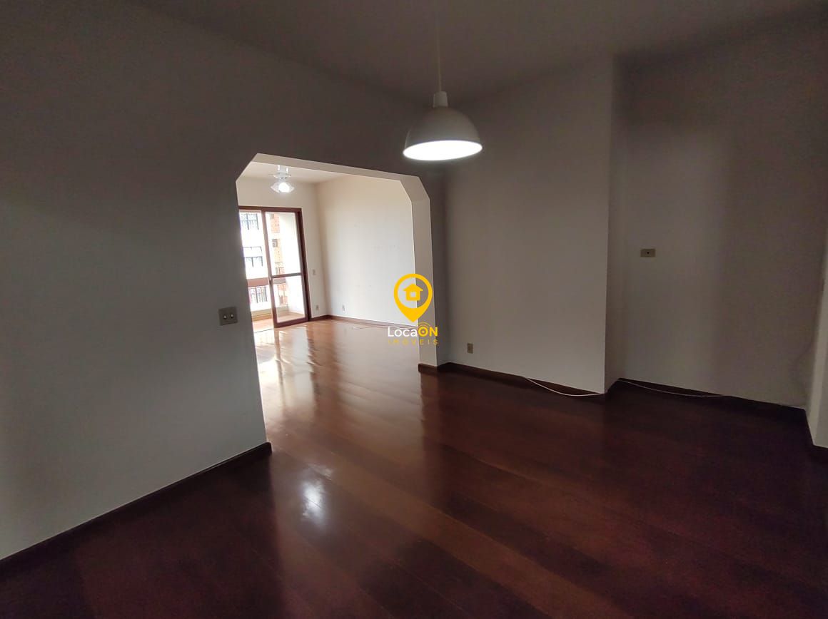 Aluga - apartamento no centro 3 dormitórios