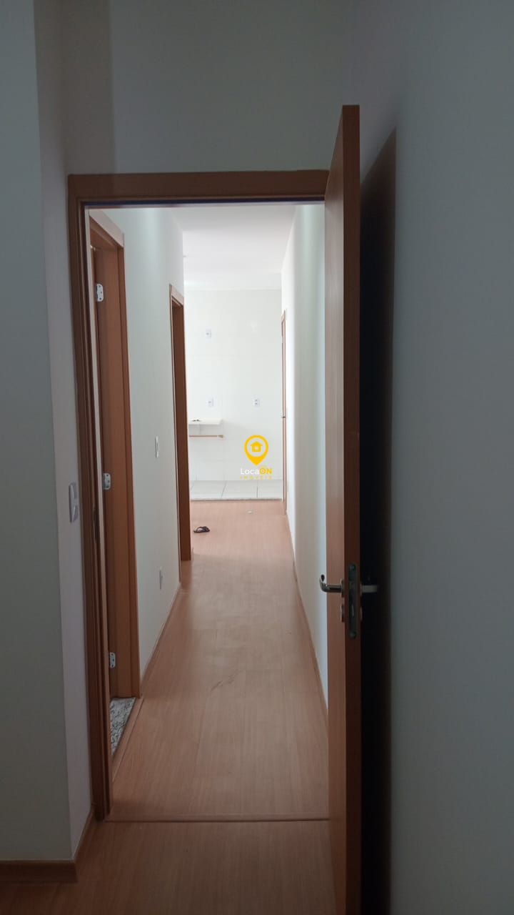 Apartamento com 2 dorm., 1 banheiro e ótima localização
