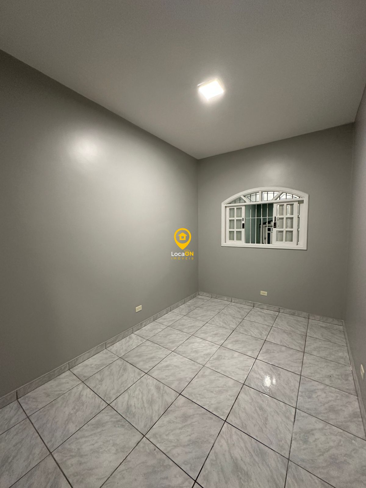 Casa para alugar com 2 quartos, 122m² - Foto 11