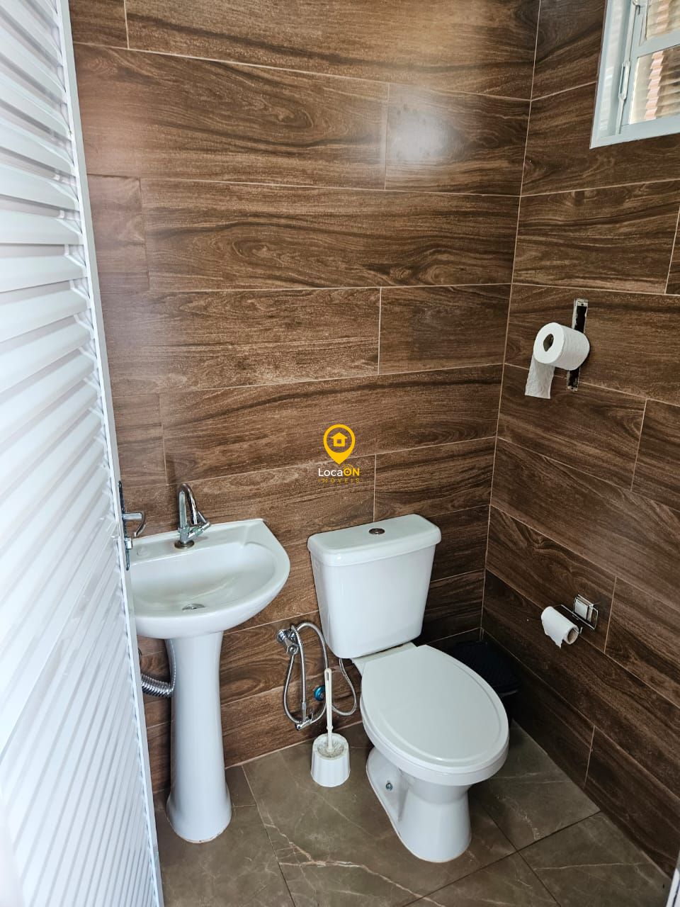 Casa à venda e aluguel com 3 quartos, 150m² - Foto 45