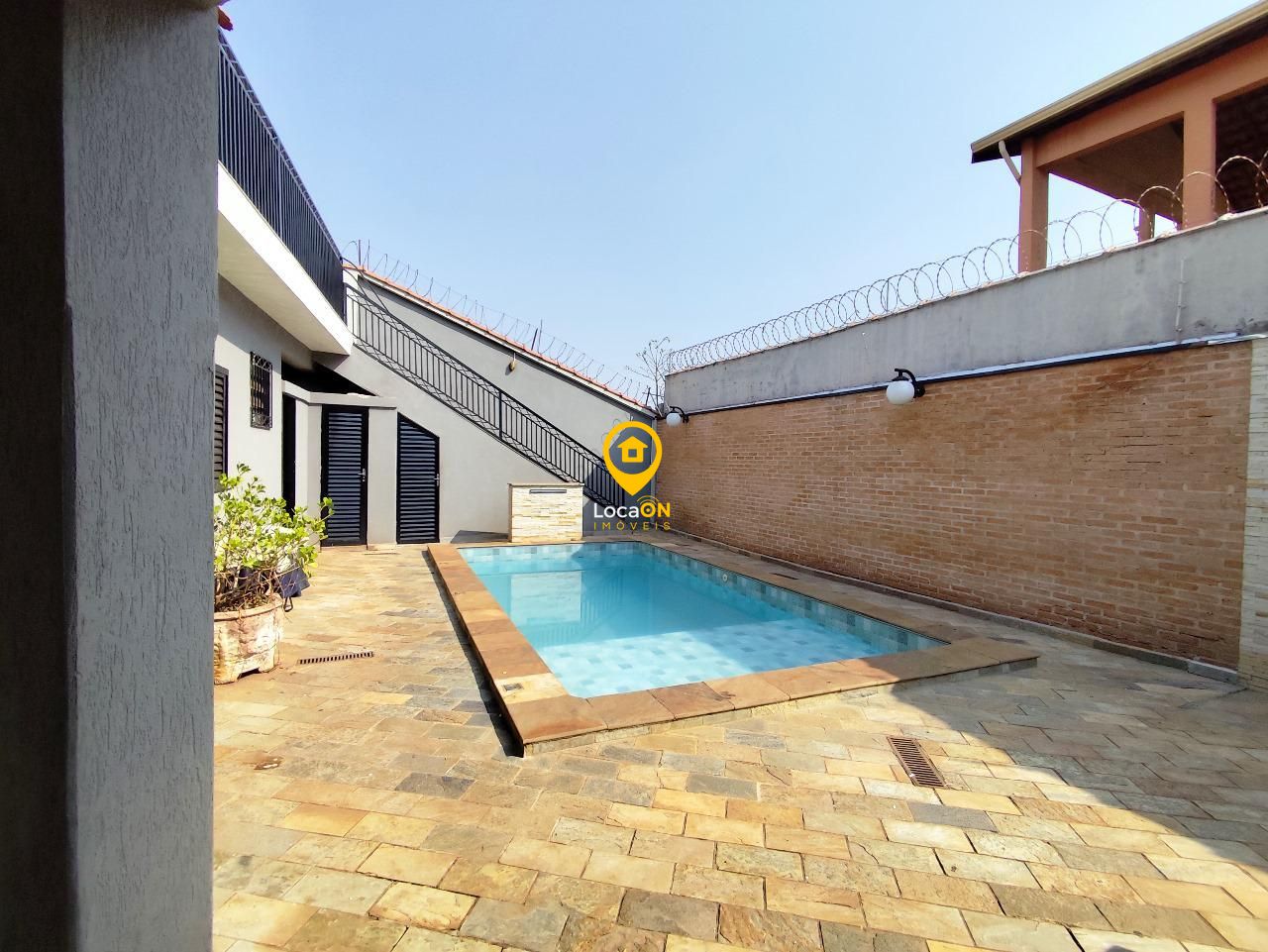 Casa para alugar com 3 quartos, 229m² - Foto 26