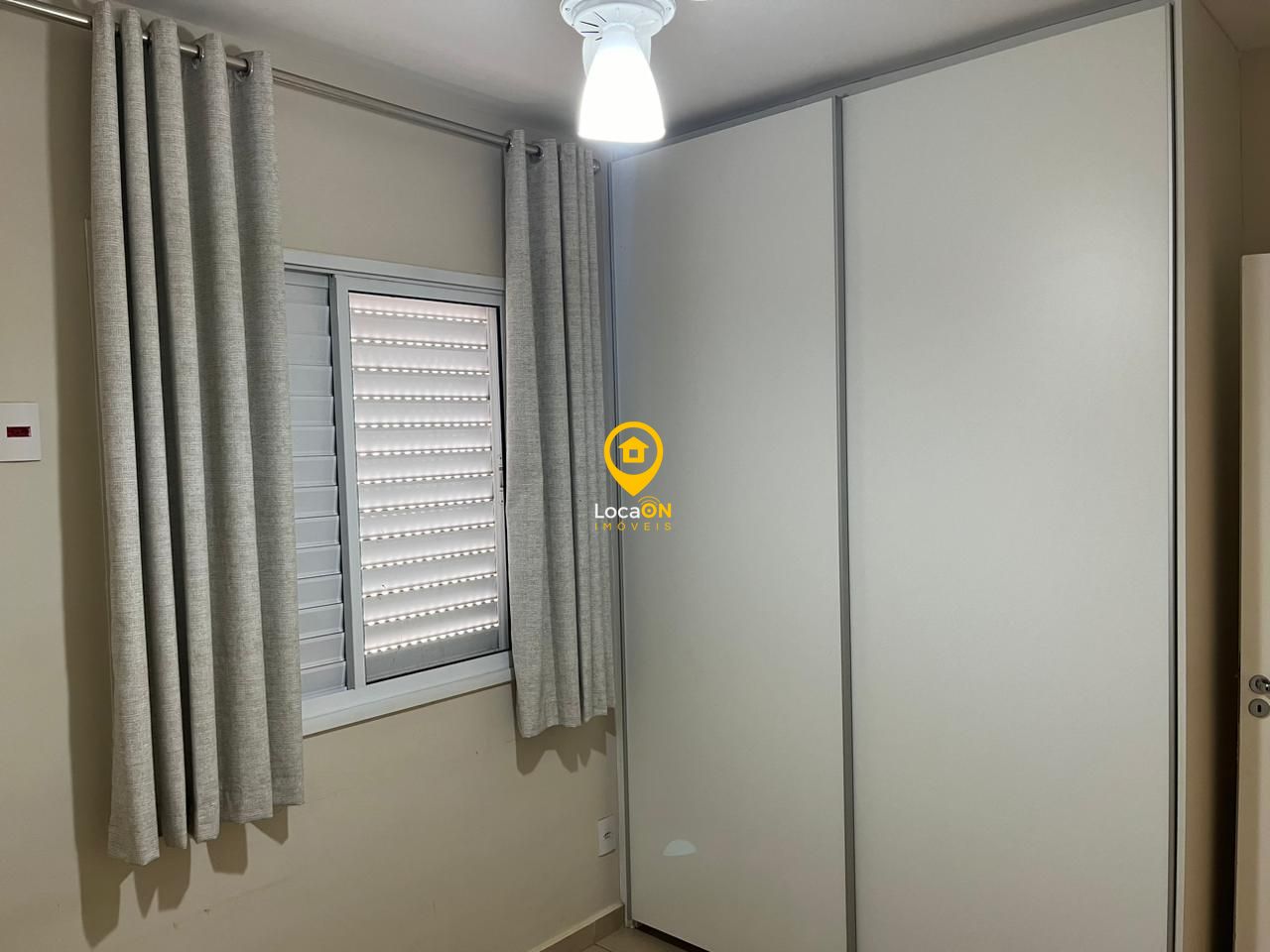 Apartamento para alugar com 2 quartos, 56m² - Foto 13