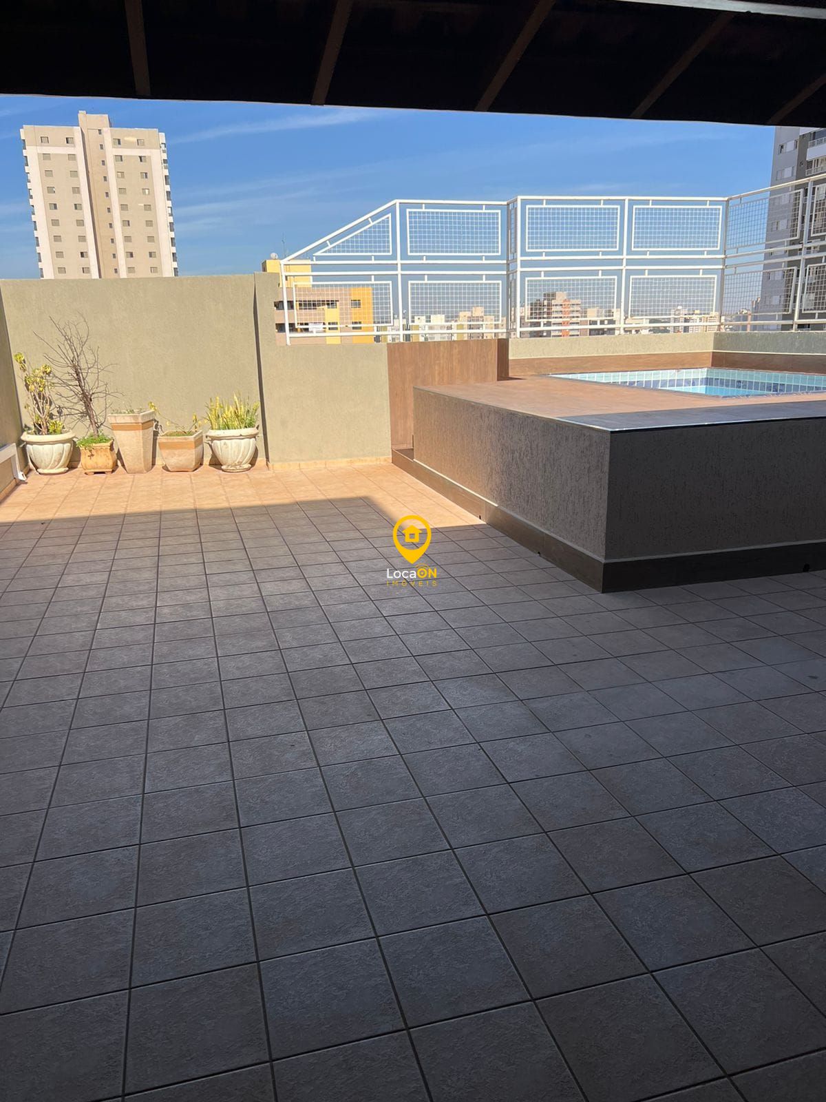 Apartamento para alugar com 3 quartos, 95m² - Foto 42