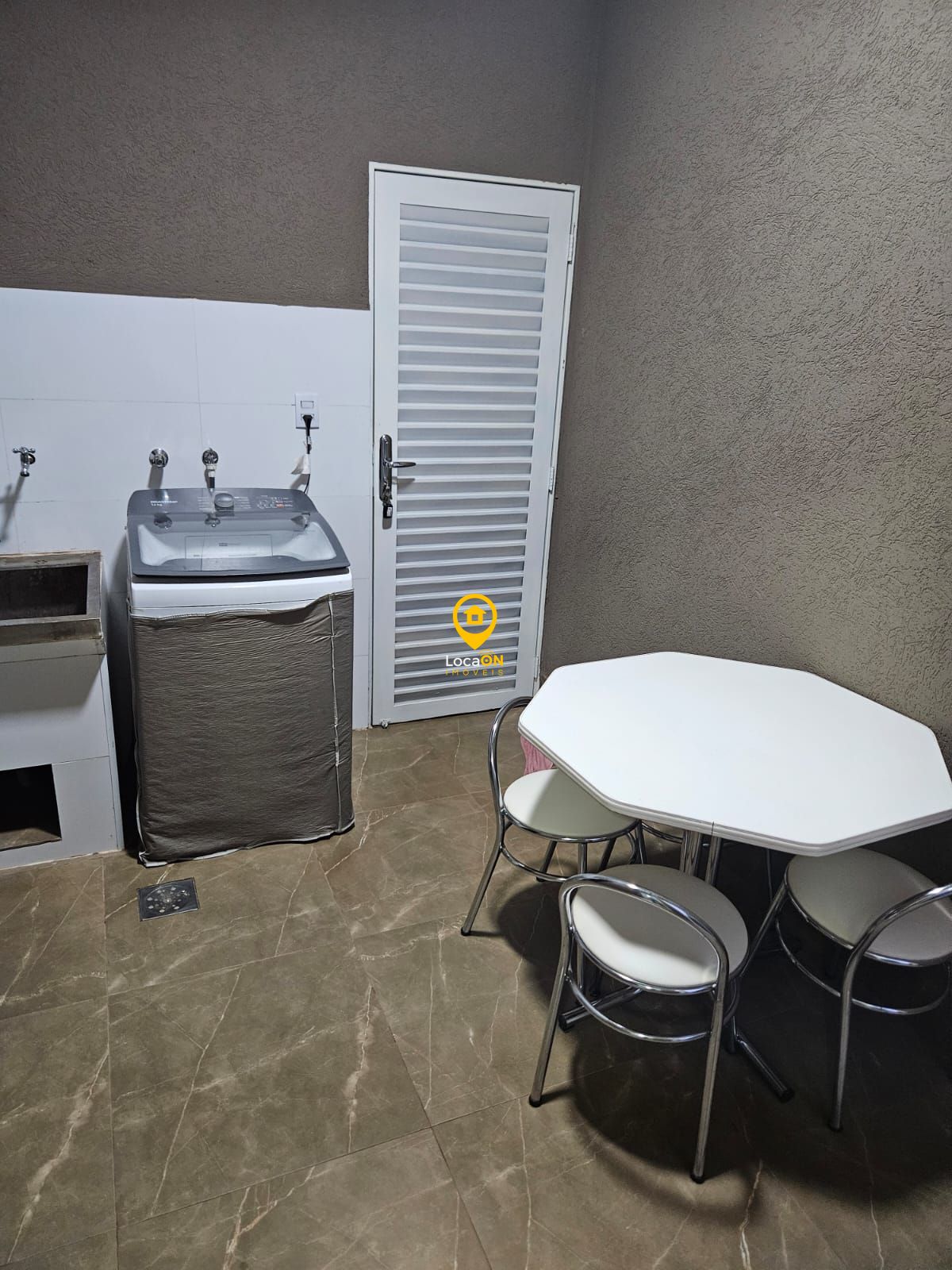 Casa à venda e aluguel com 3 quartos, 150m² - Foto 52