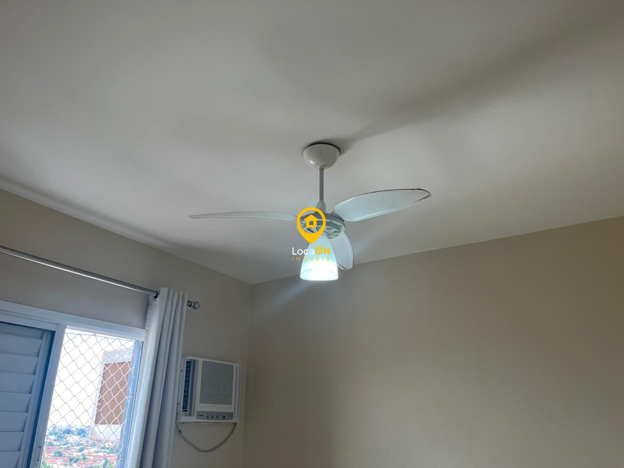 Apartamento para alugar com 2 quartos, 56m² - Foto 15