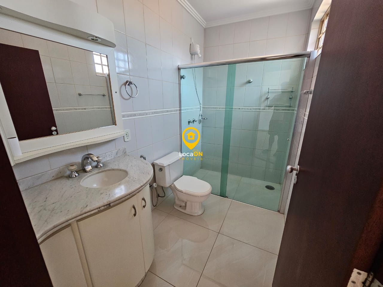 Aluga - casa com 3 quartos no jd. Santa lucia - araraquara