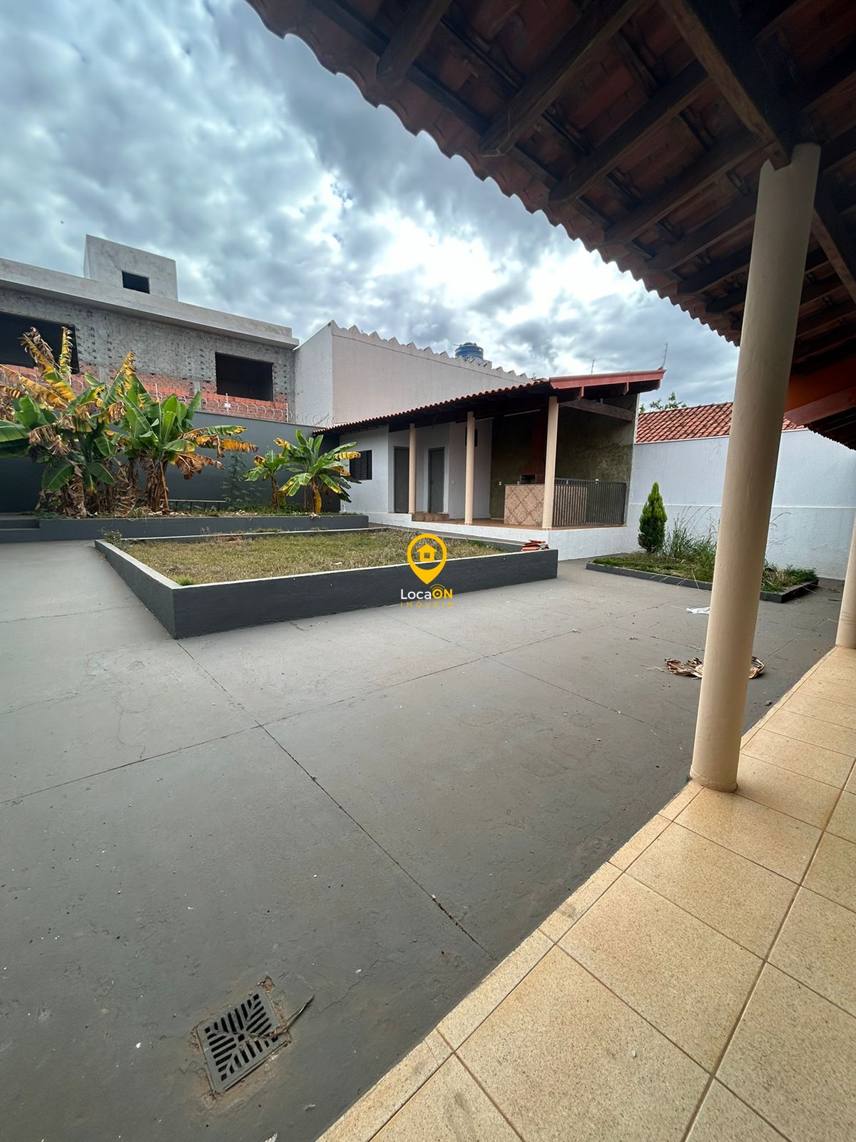 Casa para alugar com 3 quartos, 220m² - Foto 31