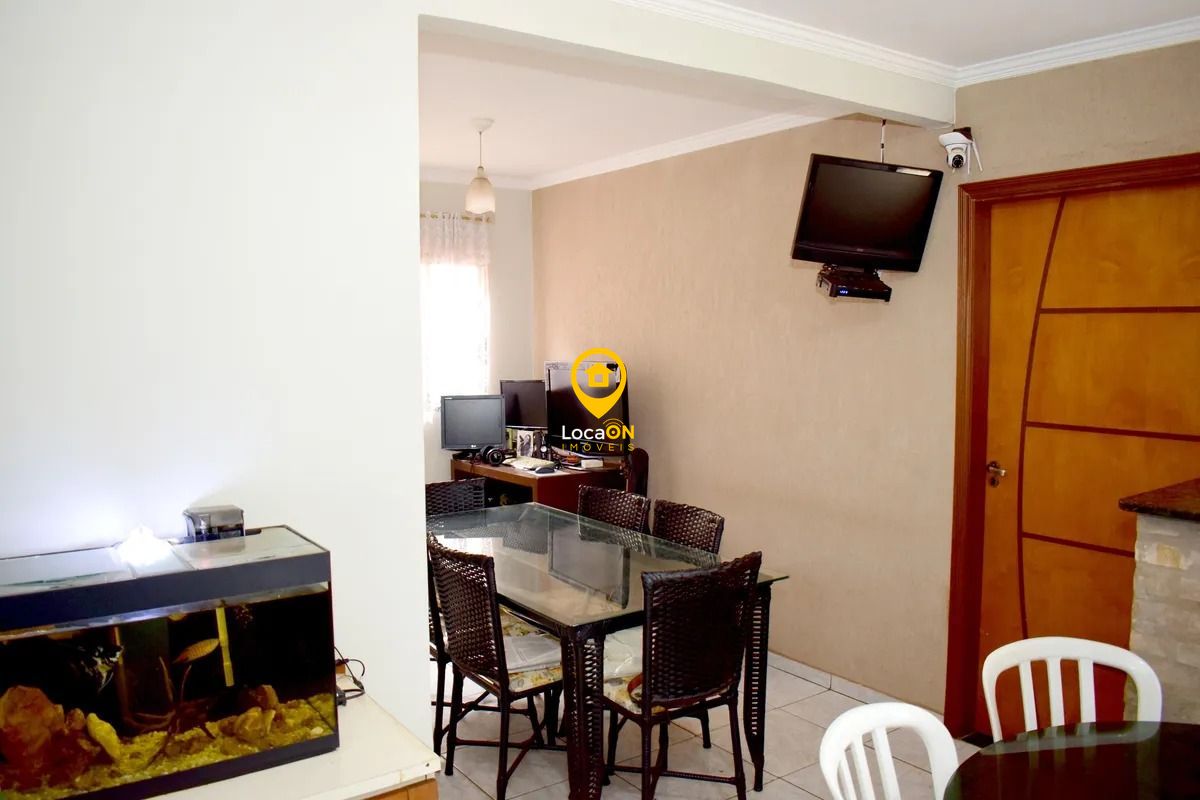 Casa, 3 quartos, 183 m² - Foto 9