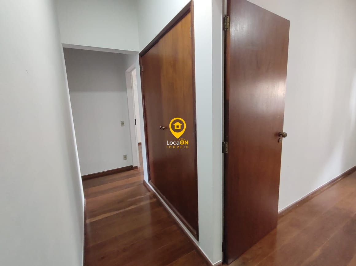 Aluga - apartamento no centro 3 dormitórios