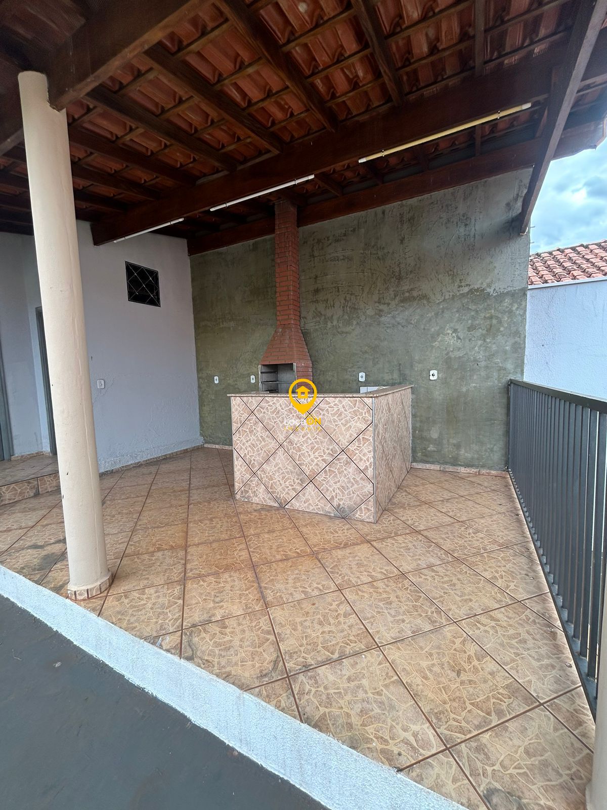 Casa para alugar com 3 quartos, 220m² - Foto 38