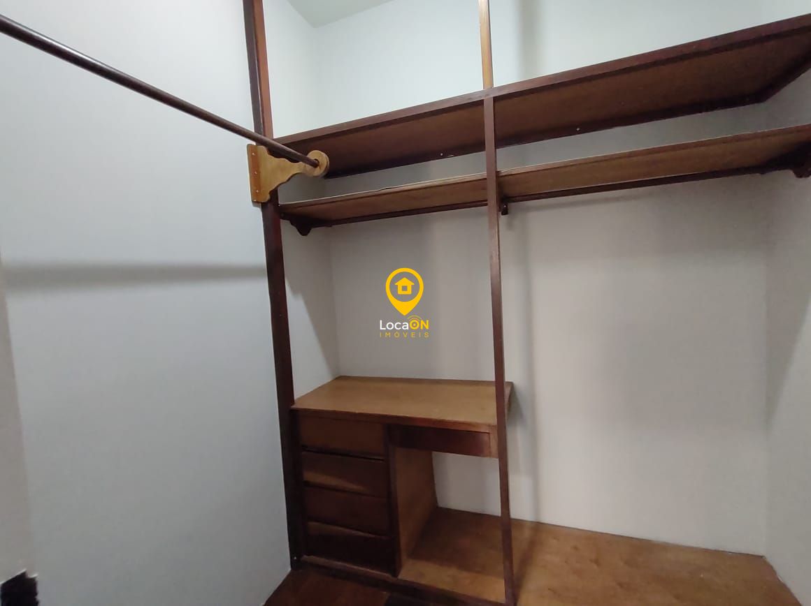 Aluga - apartamento no centro 3 dormitórios
