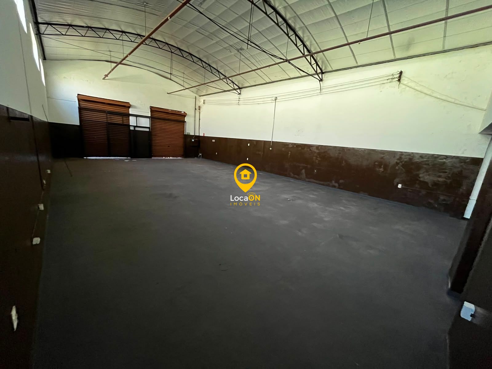 Depósito-Galpão, 240 m² - Foto 2