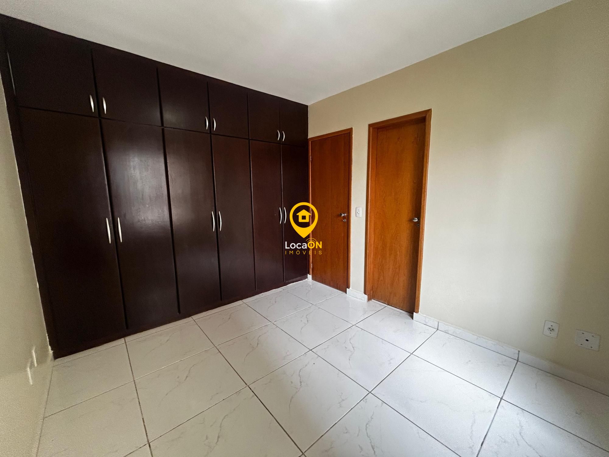 Apartamento para alugar com 3 quartos, 100m² - Foto 14