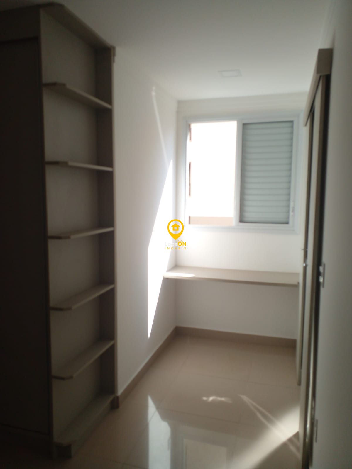 Apartamento para alugar com 3 quartos, 121m² - Foto 13