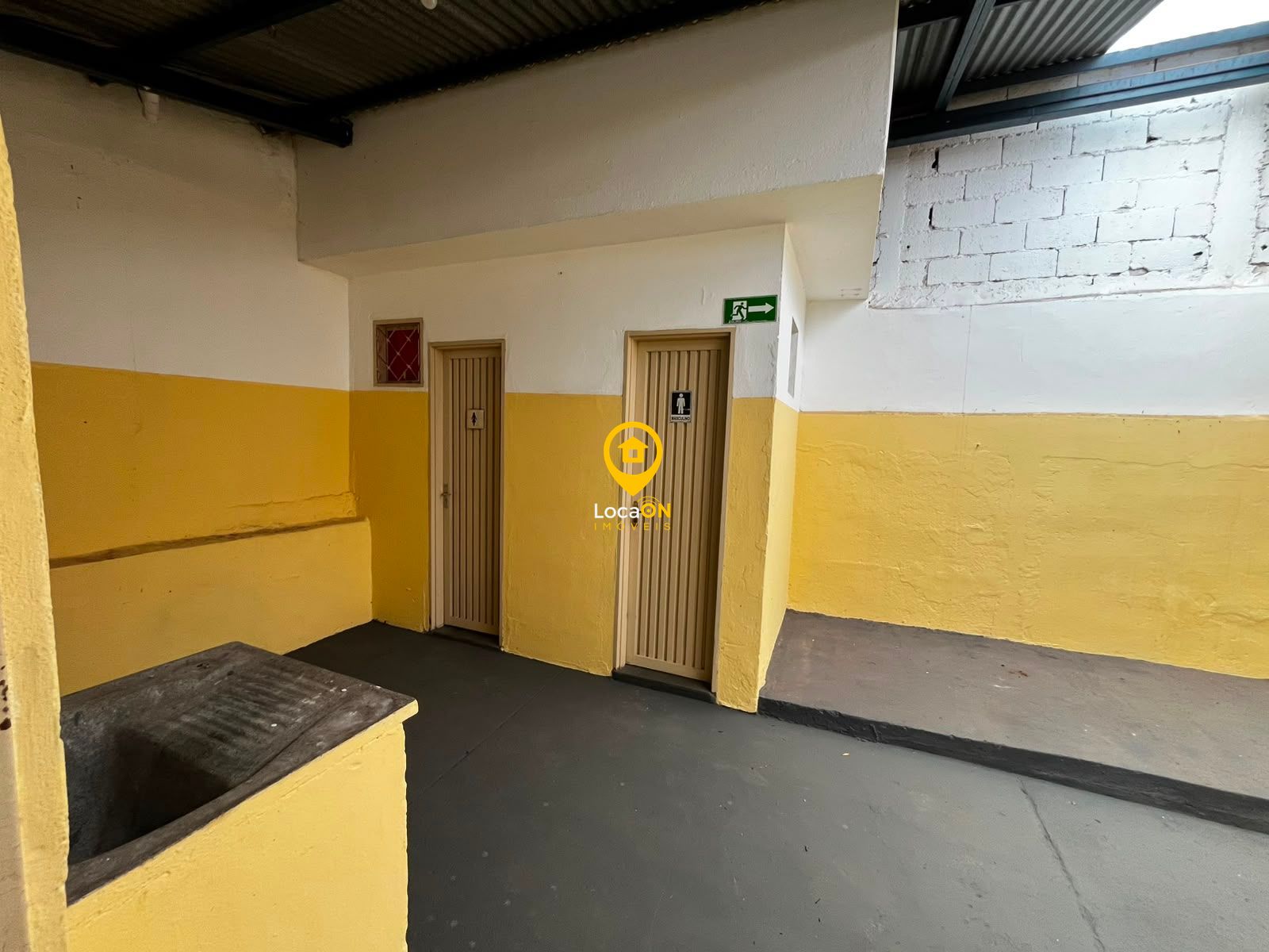 Depósito-Galpão, 240 m² - Foto 6