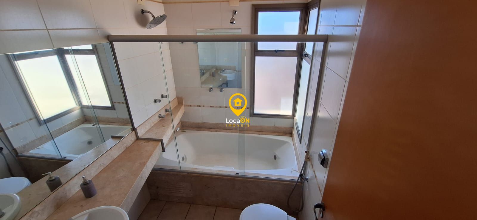 Casa de Condomínio para alugar com 4 quartos, 285m² - Foto 31