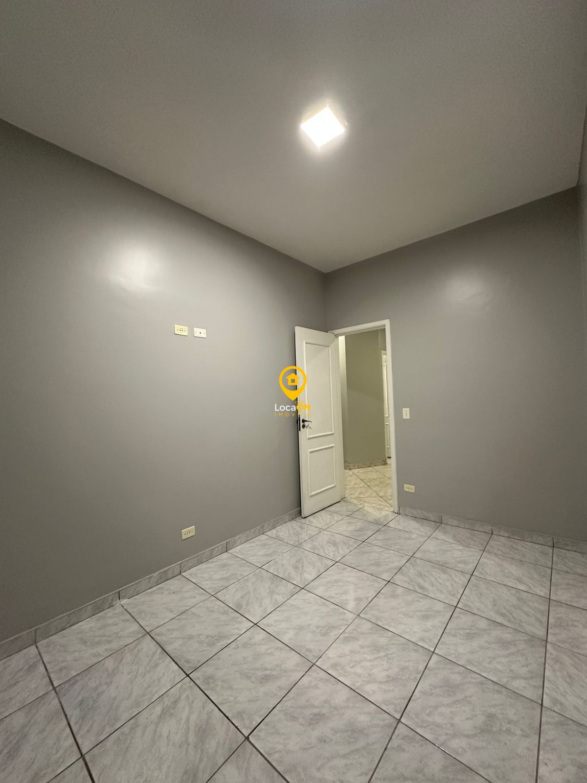 Casa para alugar com 2 quartos, 122m² - Foto 12