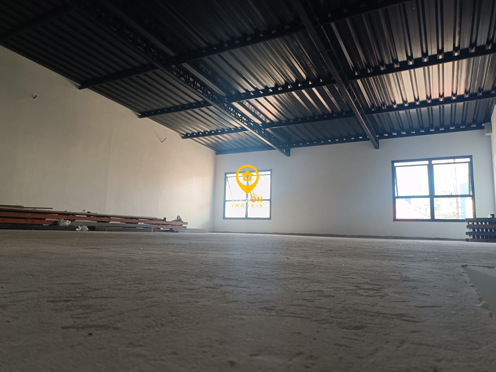 Prédio Inteiro para alugar com 2 quartos, 120m² - Foto 11