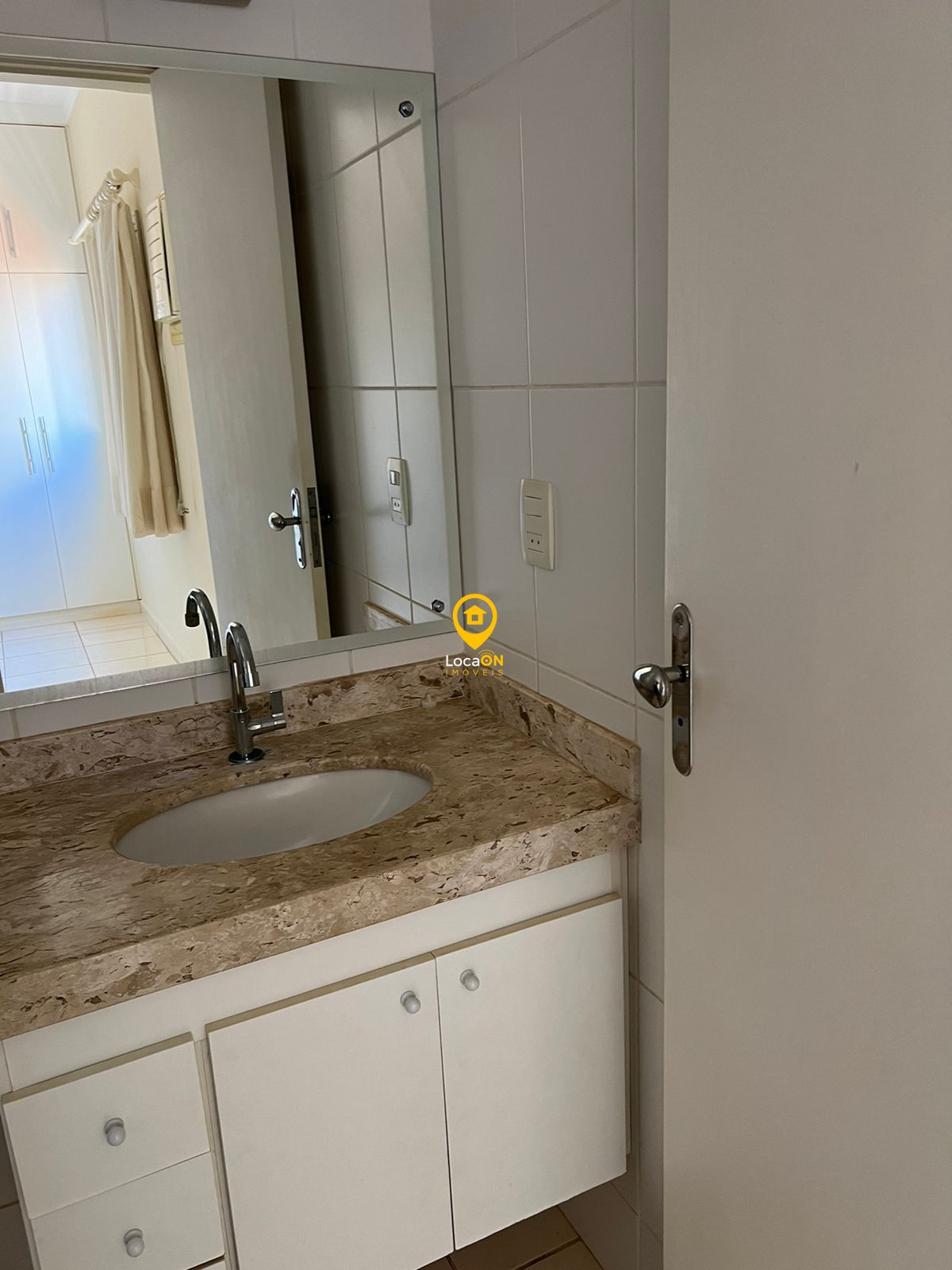 Apartamento para alugar com 3 quartos, 95m² - Foto 17