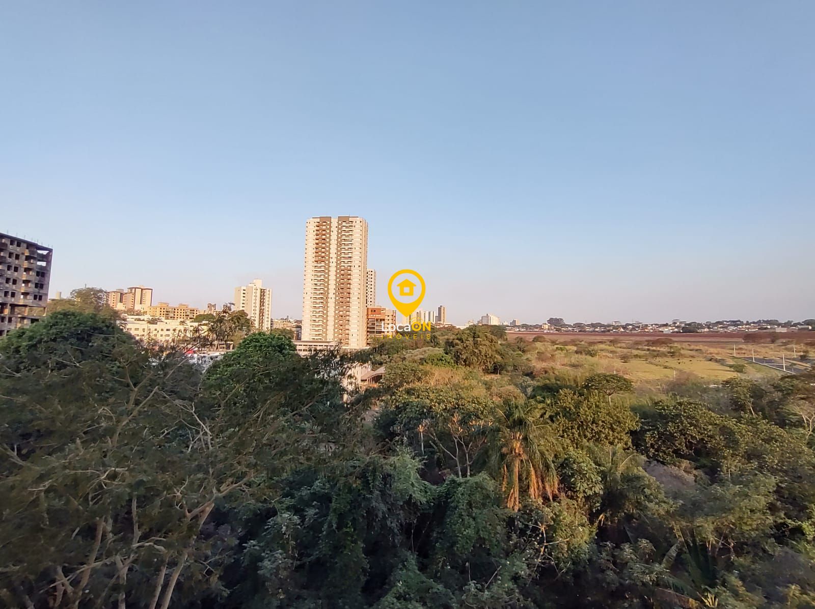 Apartamento para alugar com 1 quarto, 40m² - Foto 12