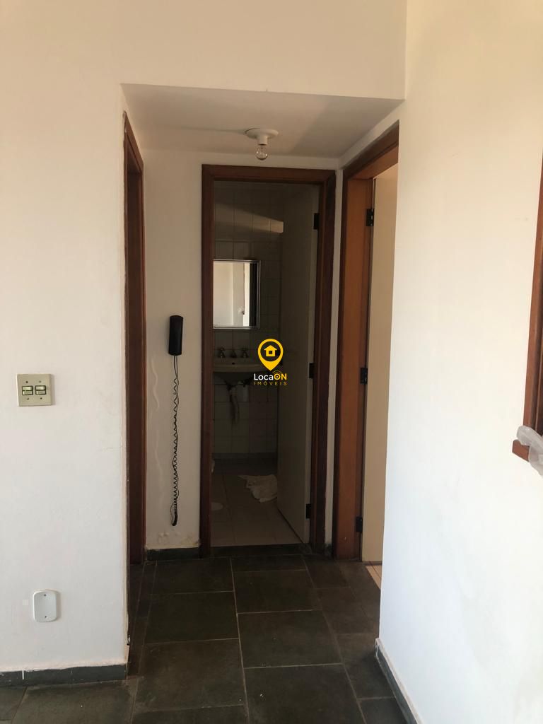 Apartamento para alugar com 1 quarto, 62m² - Foto 12