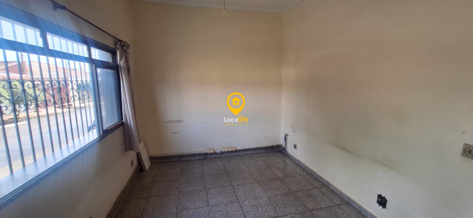 Casa para alugar com 2 quartos, 186m² - Foto 14