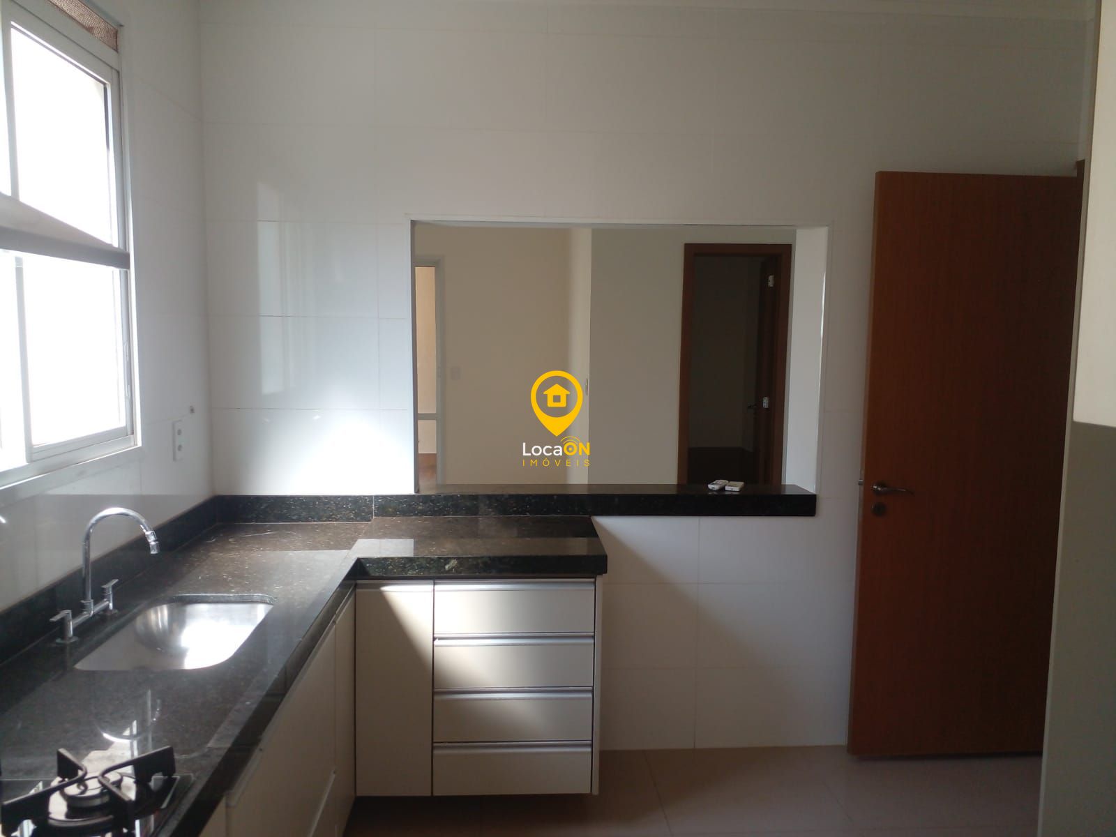 Apartamento para alugar com 3 quartos, 121m² - Foto 17