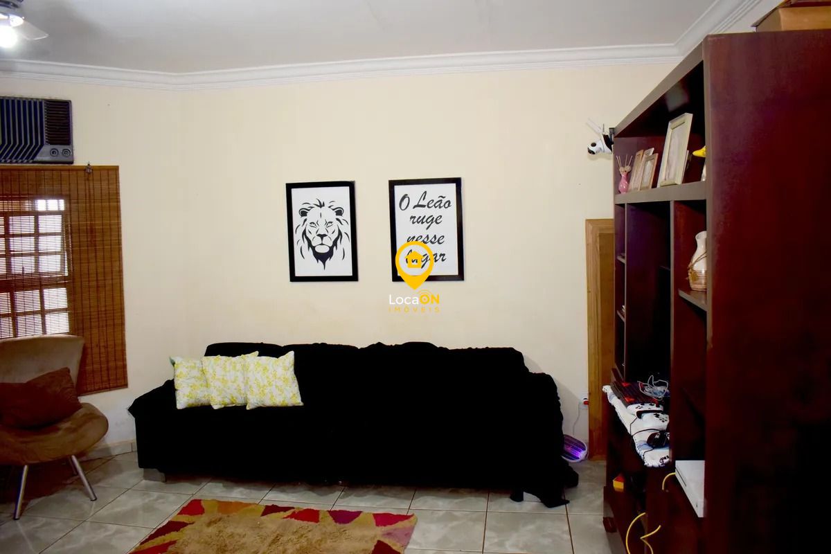 Casa, 3 quartos, 183 m² - Foto 3