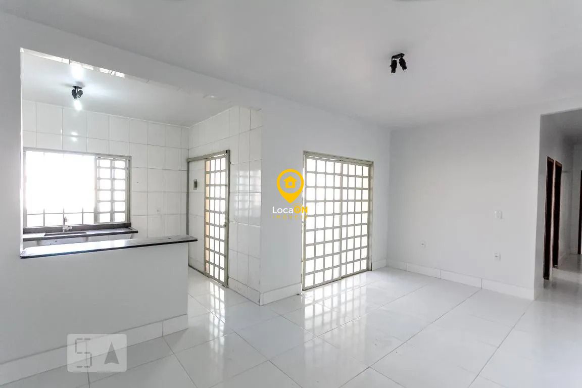 Aluga - casa 2 quartos - residencial santa fe - goiania - go