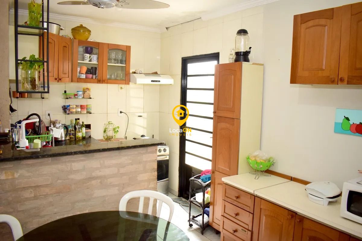 Casa, 3 quartos, 183 m² - Foto 5