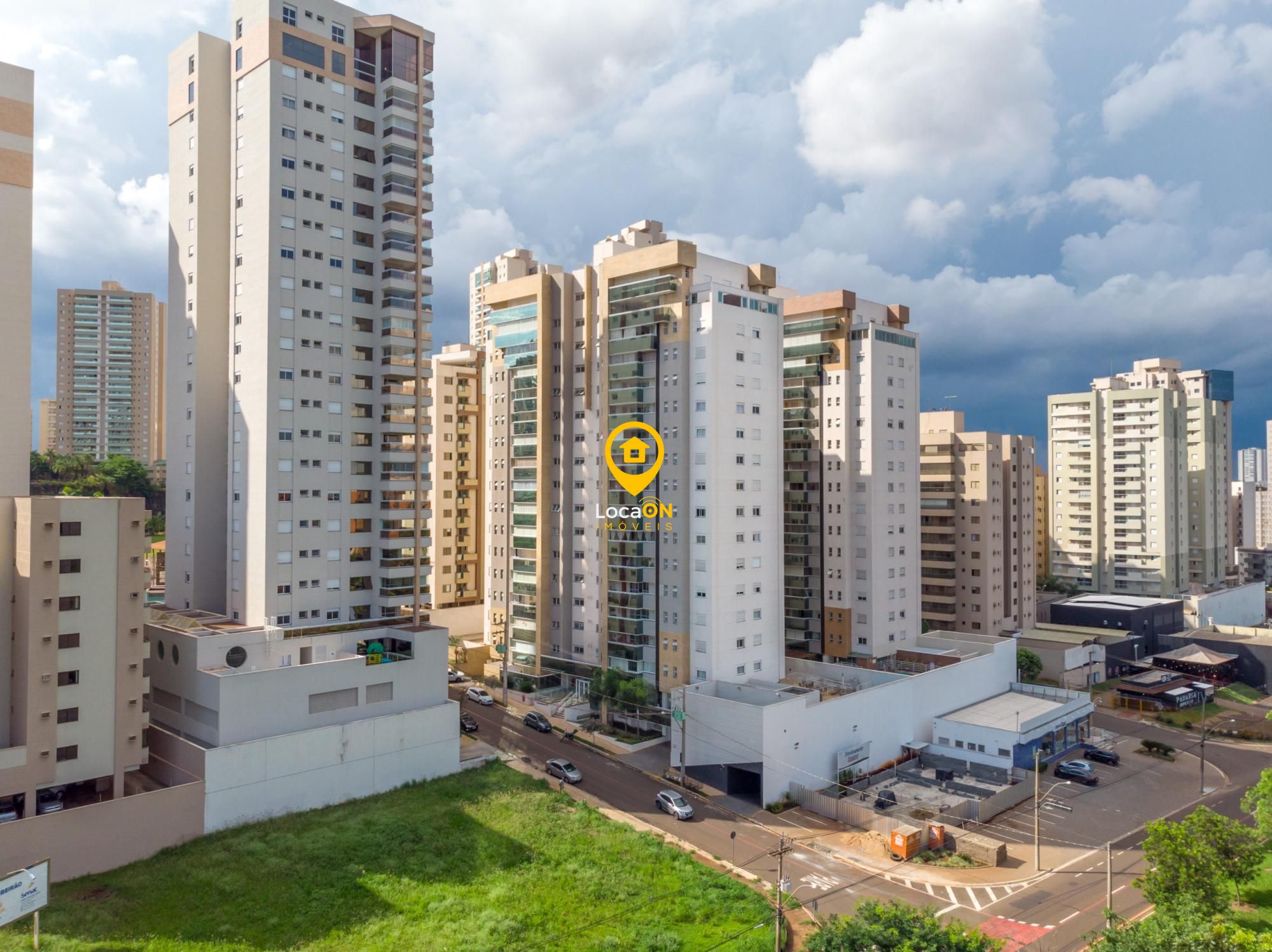Apartamento para alugar com 3 quartos, 144m² - Foto 32