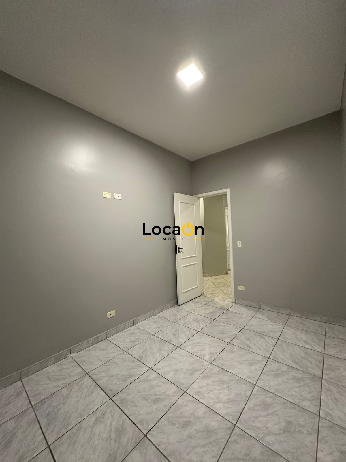 ALUGA - Casa 2 Quartos no Jardim das Vertentes – Butantã - SP