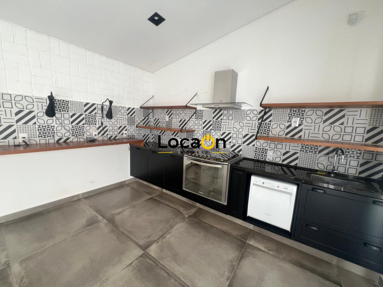 ALUGA ou VENDE - Casa Comercial ou Residencial no Alto da Boa Vista