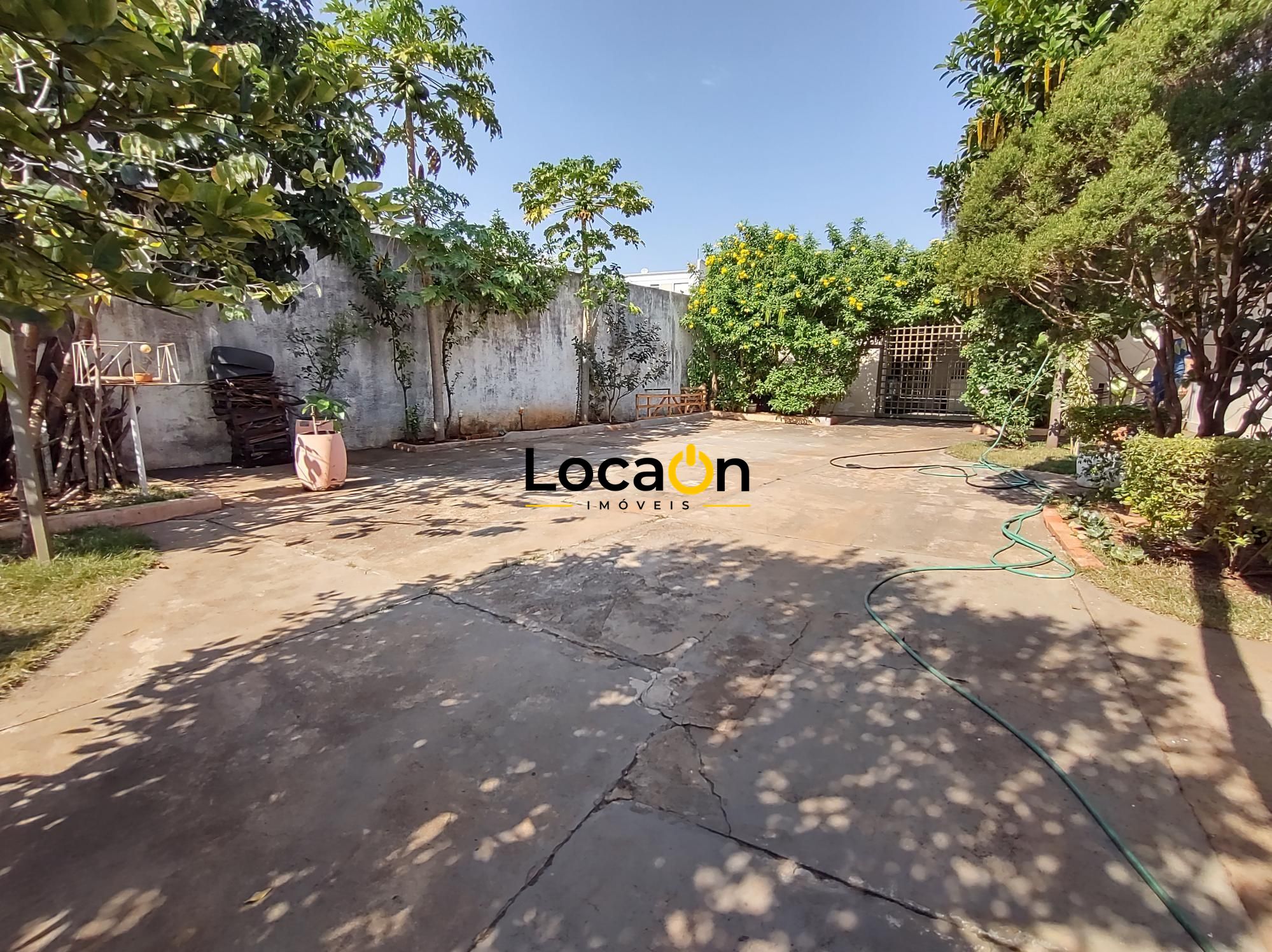 ALUGA ou VENDE - Casa com piscina no Jardim América - Araraquara/SP