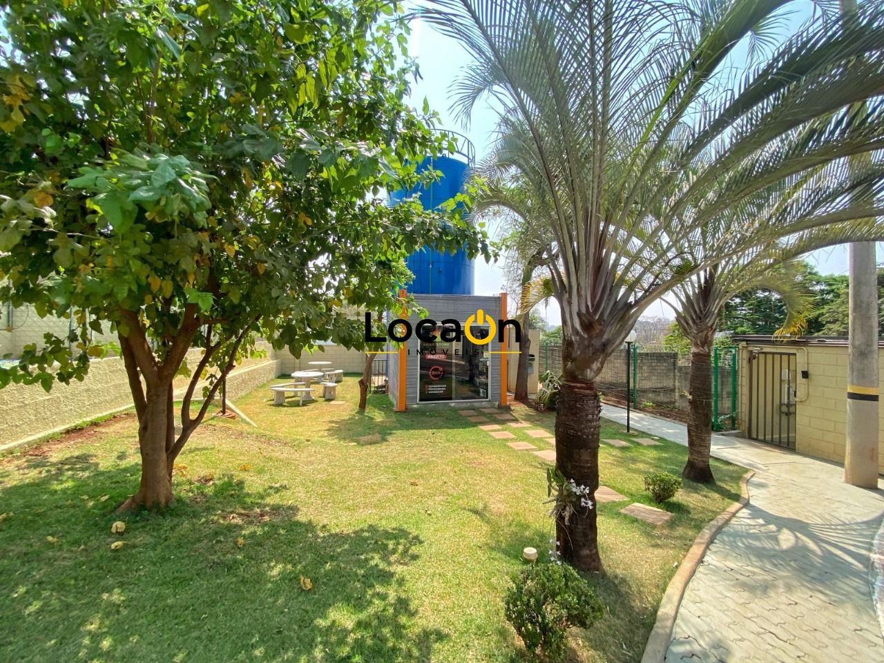VENDE - Apartamento, 2 quartos com armarios, cozinha americana - City Ribeirão
