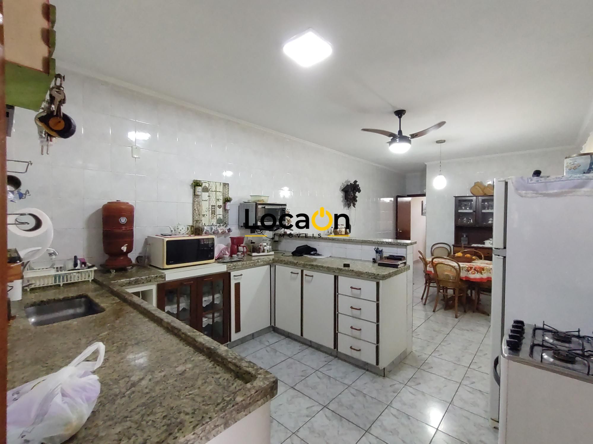 ALUGA ou VENDE - Casa com piscina no Jardim América - Araraquara/SP