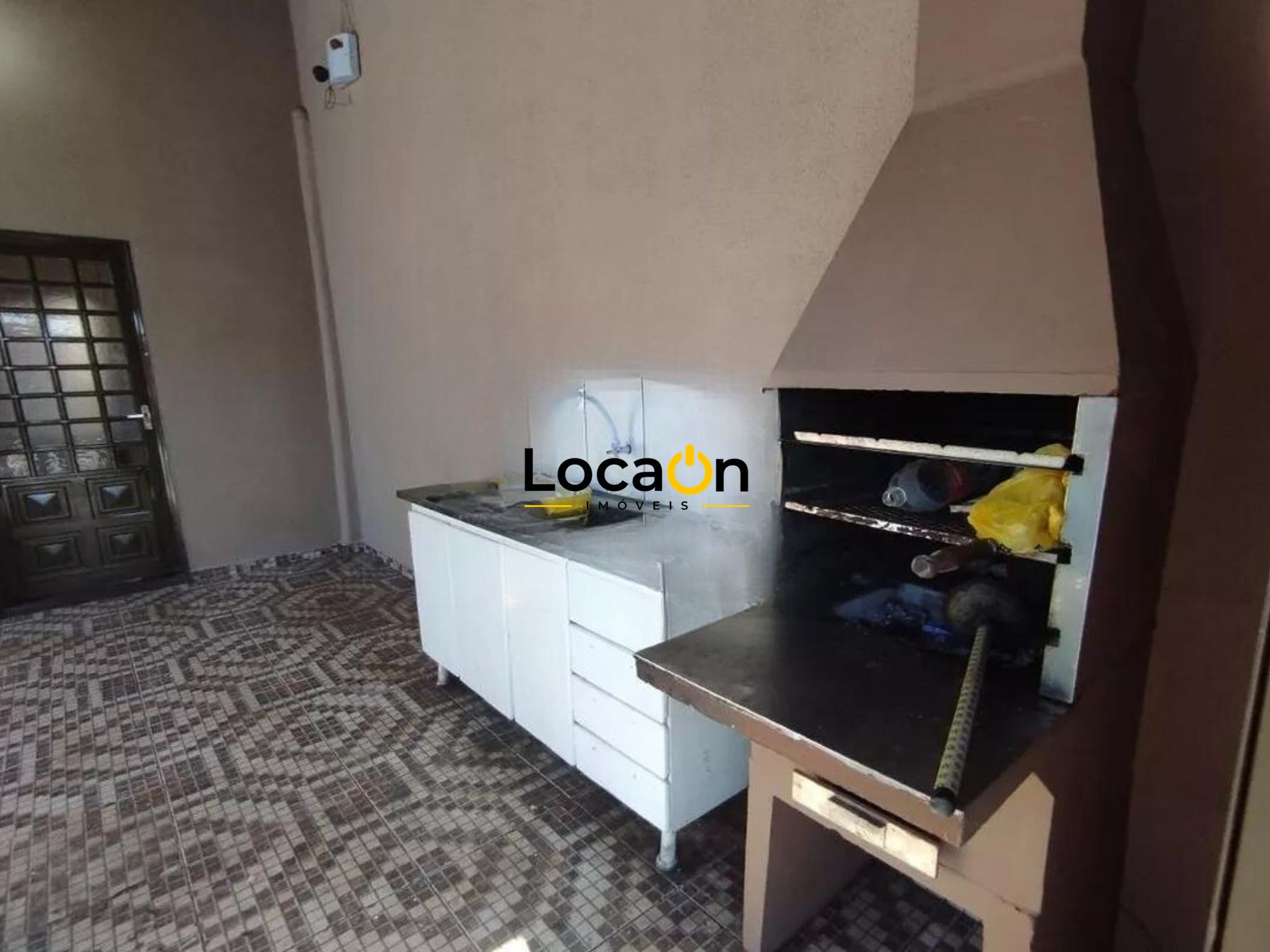 VENDE - Casa com 3 quartos no Planalto Verde - Ribeirão Preto/Sp
