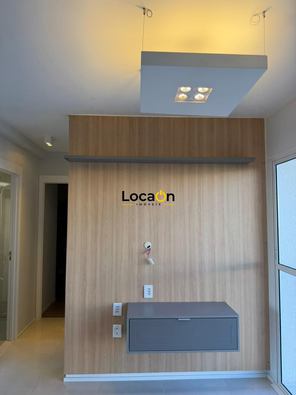 ALUGA- Apartamento 2 Quartos no setor Criméia - ao lado do Shopping - Goiania GO