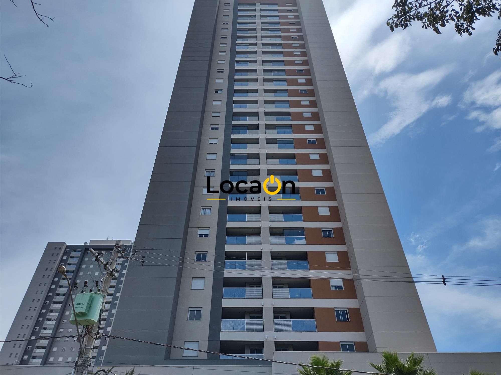 Apartamento 3 dormitórios, sendo 1 suíte na zona Sul