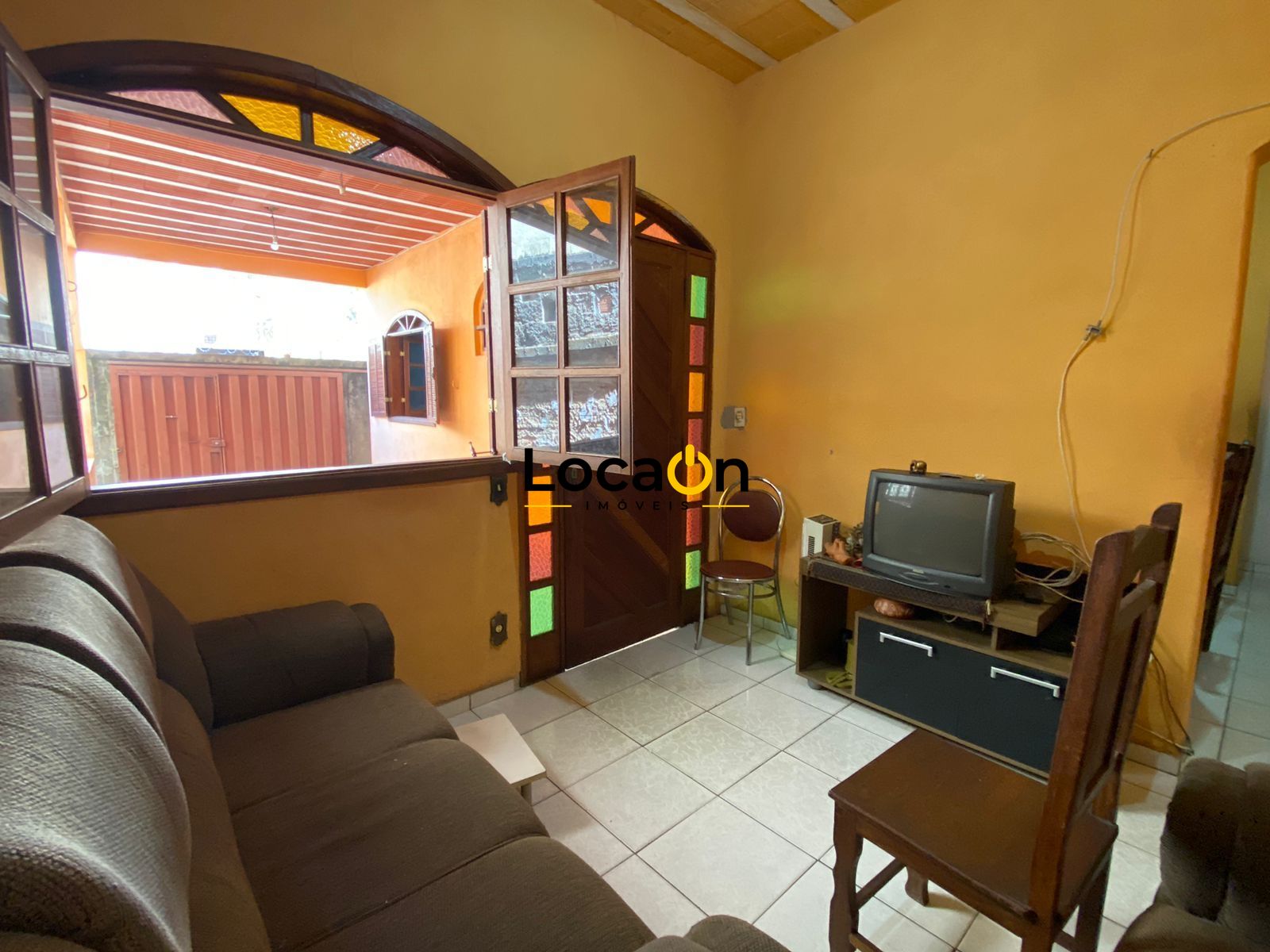 VENDE - Casa com 5 Quartos - Bairro Cidade Nova - Belo Horizonte