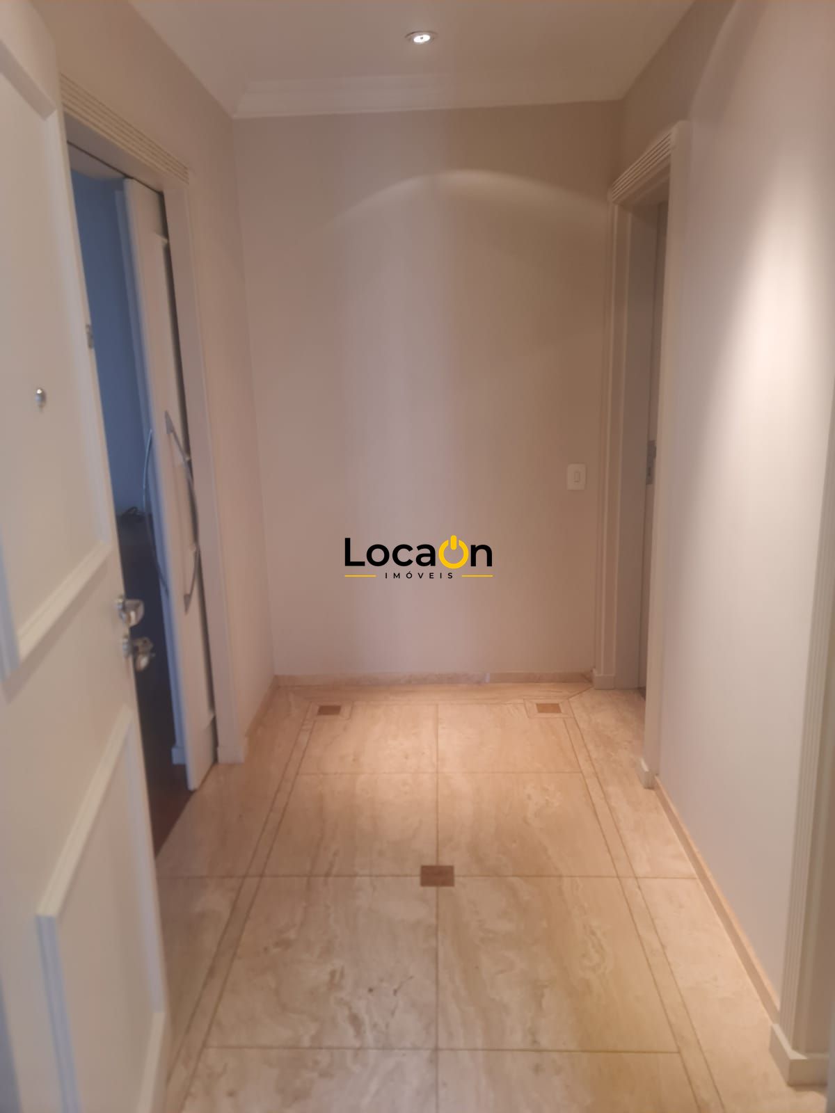 ALUGA - Apartamento com 4 Suítes, 317 m², "Edifício Barão Da Una" Centro - Ribei