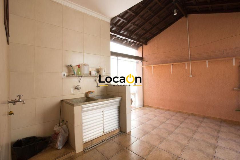 Casa, 3 quartos, 950 m² - Foto 24